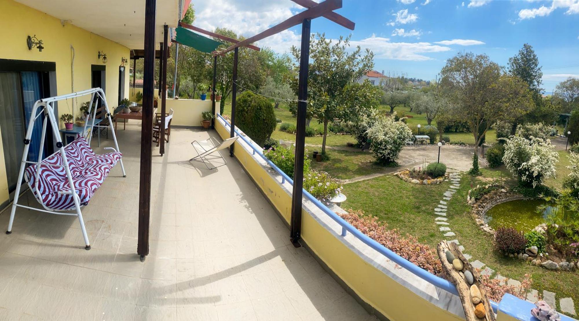 Pond And Pines, By House By The Sea! Apartment *